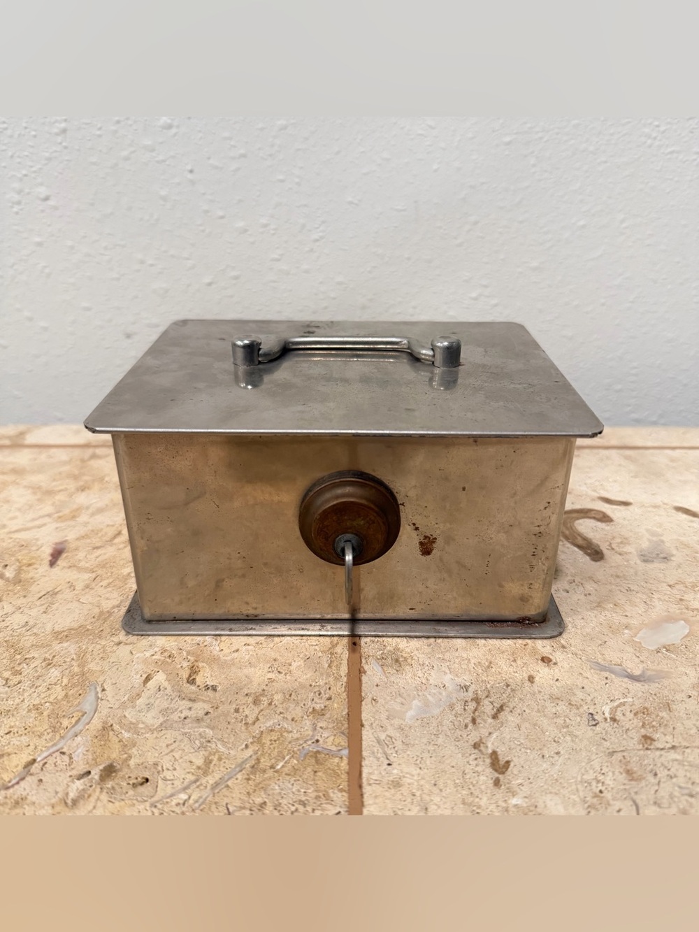 VINTAGE JOMA STEEL CHROME MINIATURE LOCKBOX WITH KEY STORAGE PLUS EXTRA KEY
